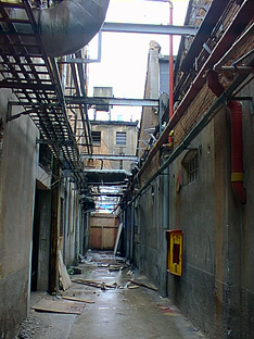 5411_15.jpg (35857 bytes)